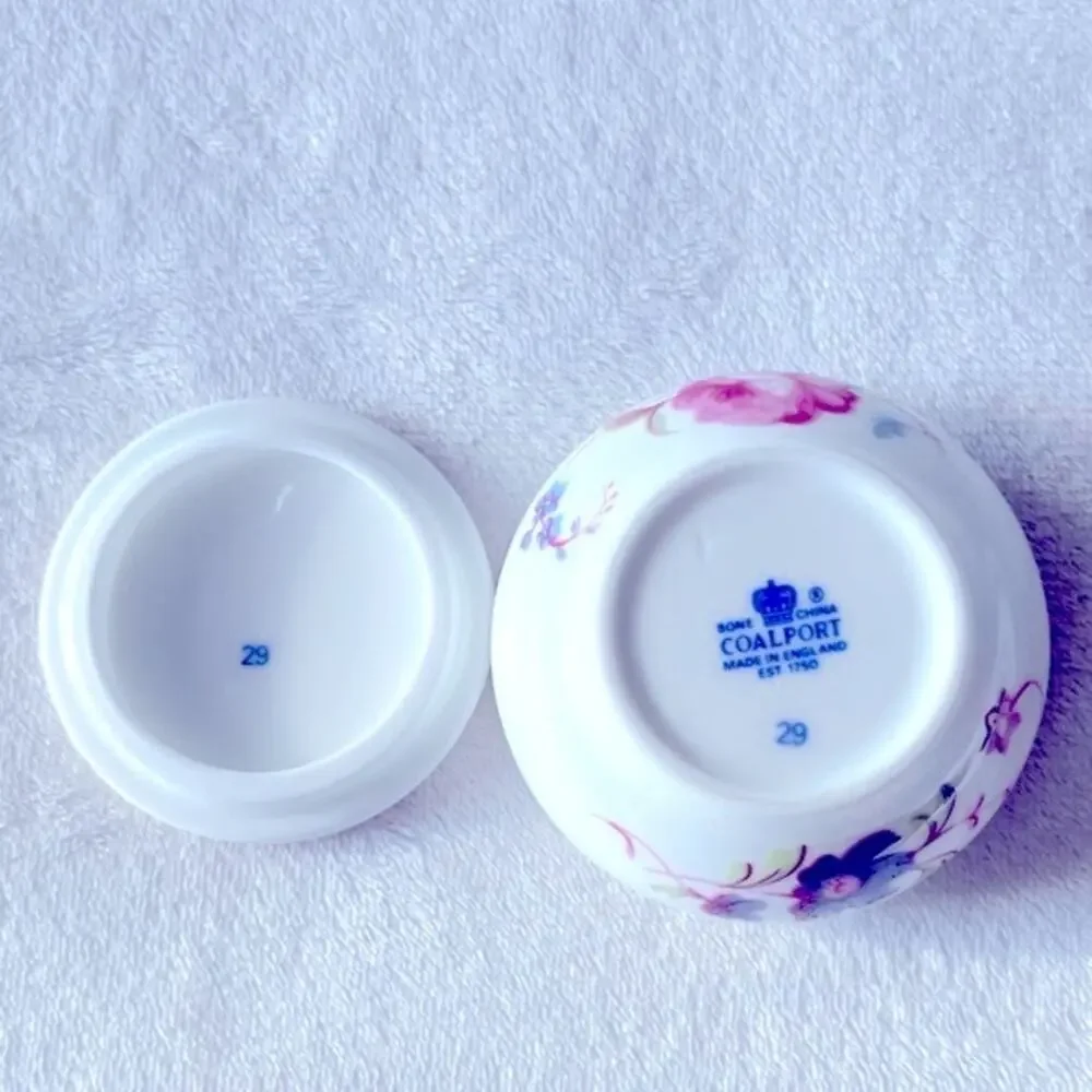 Vtg Coalport Hand-Painted Flower Trinket Box England Bone China Vanity Decor